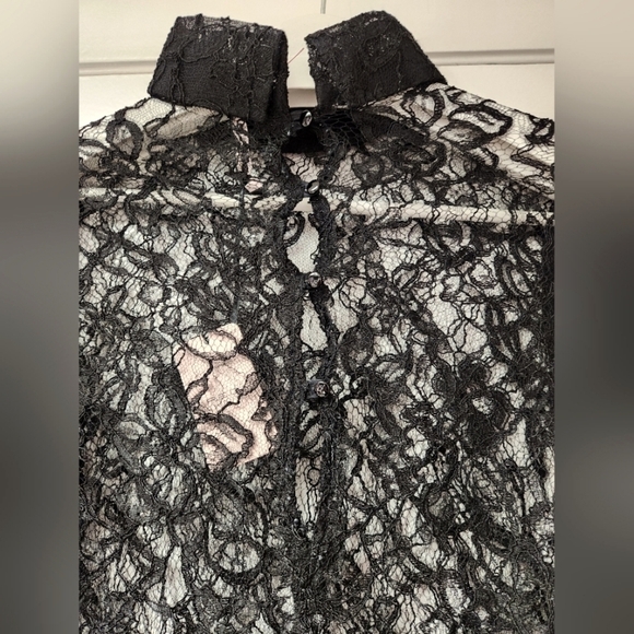 VALENTINO R.E.D BLACK FLORAL LACE LONG SLEEVE HIGH NECK BACK BUTTON BLOUSE M 42. - Picture 6 of 17